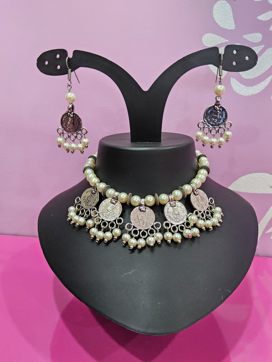 TIMELESS ELEGANCE: OXIDISED METAL & PEARL BEADS NECKLACE SET